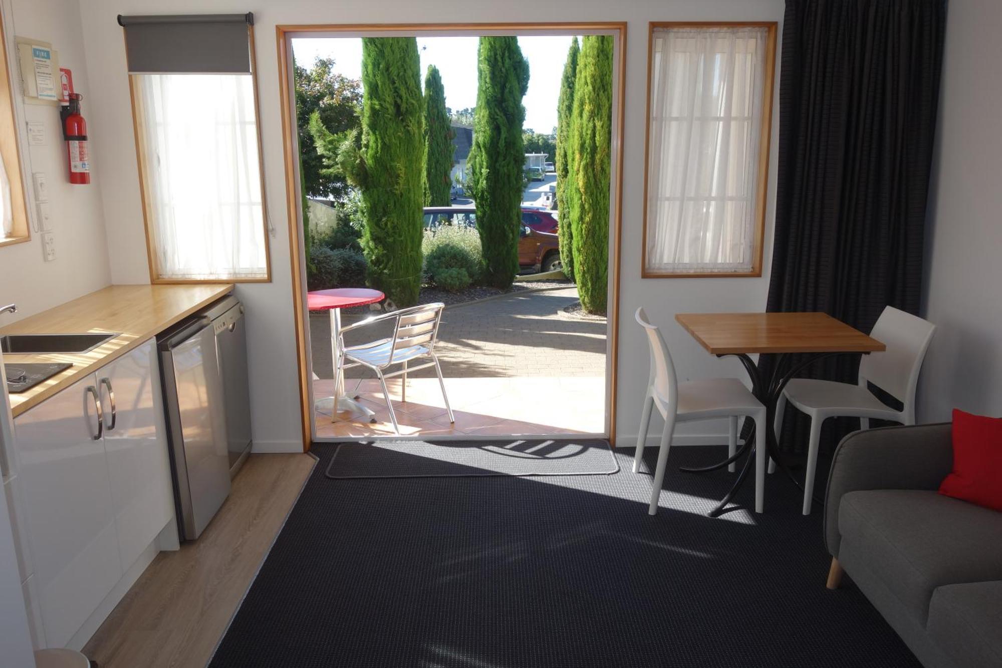 נלסון Beachside Villas Motel מראה חיצוני תמונה