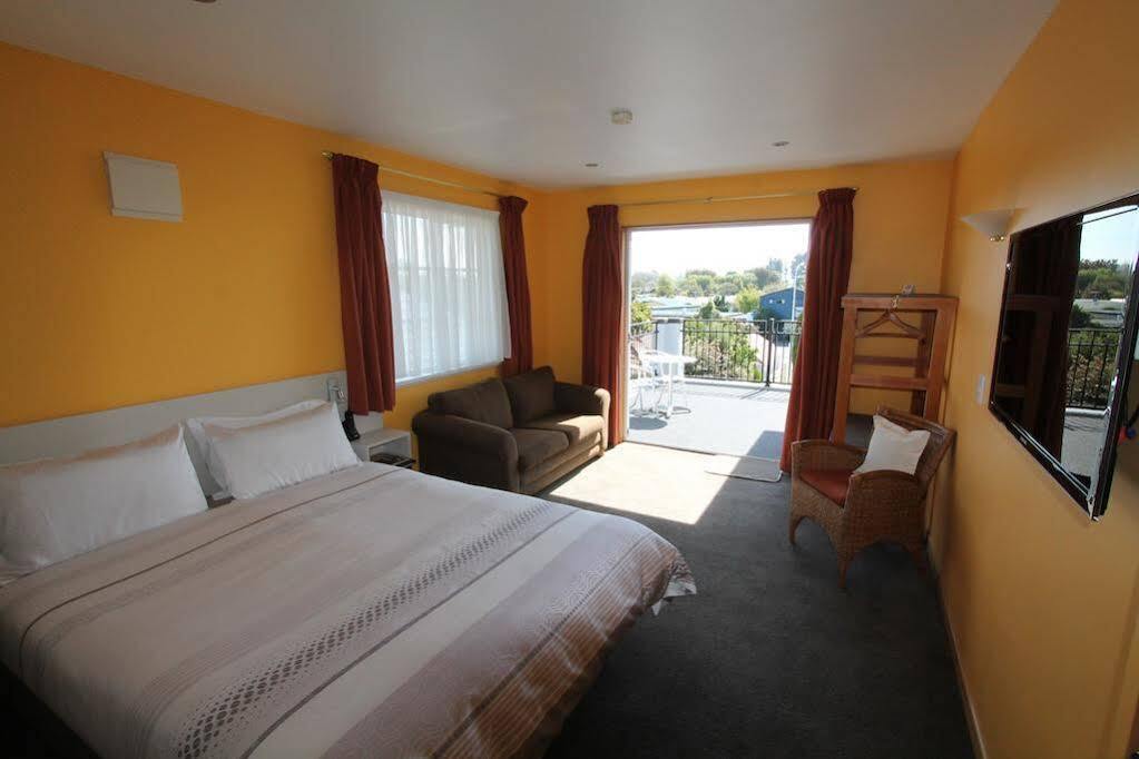 נלסון Beachside Villas Motel מראה חיצוני תמונה